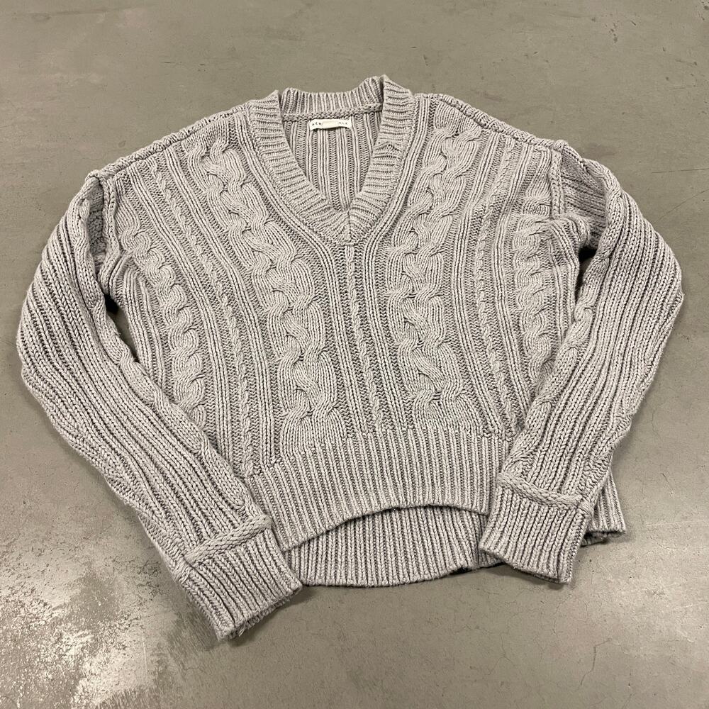 Y2K Aeropostale cable knit sweater